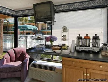 Royal Palace Inn And Suites Myrtle Beach Ocean Blvd 