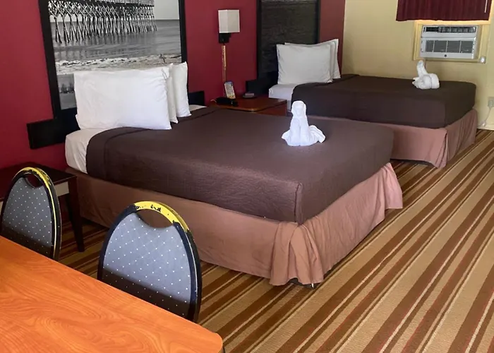 Royal Palace Inn And Suites Myrtle Beach Ocean Blvd